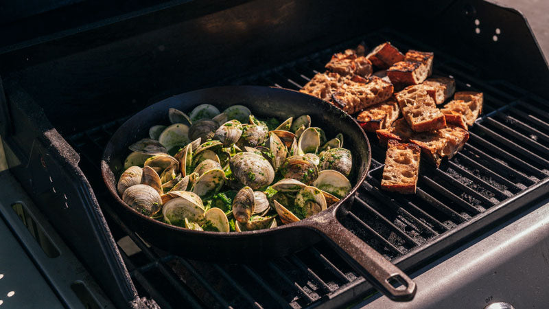 Clams in Herbed Butter Broth