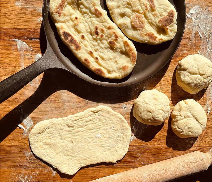 Simple & Easy Homemade Naan
